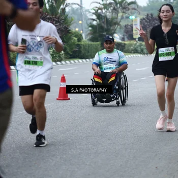 Runner Photo 7274361