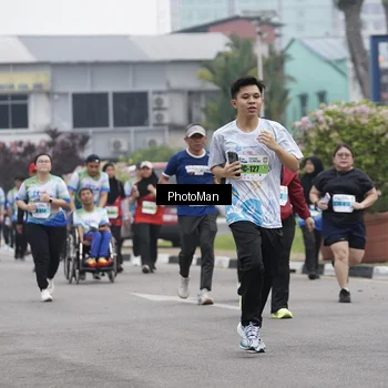 Runner Photo 7274379