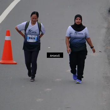 Runner Photo 7274391