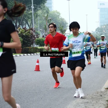 Runner Photo 7274540