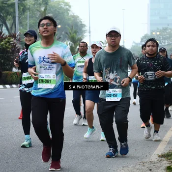 Runner Photo 7274749