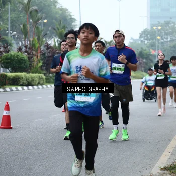 Runner Photo 7274764