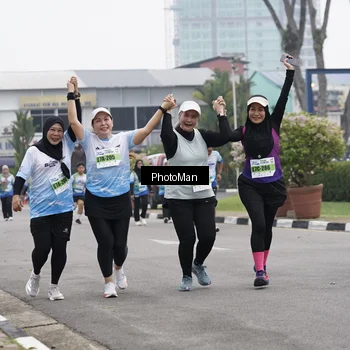 Runner Photo 7274801