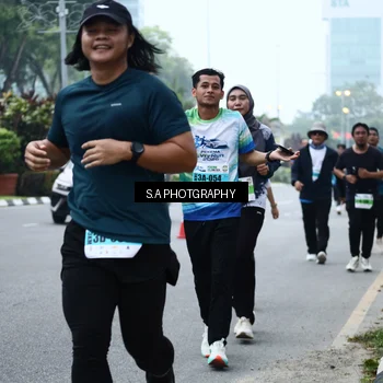 Runner Photo 7274876