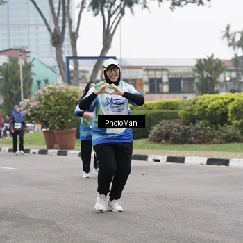 Runner Photo 7274908