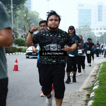 Runner Photo 7274947