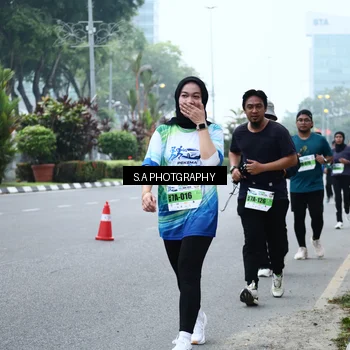 Runner Photo 7274969