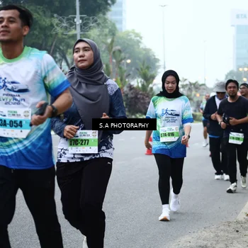 Runner Photo 7274987