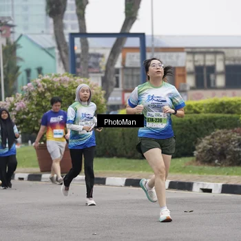 Runner Photo 7275040