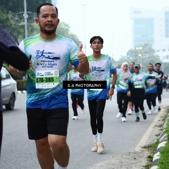 Runner Photo 7275176