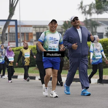Runner Photo 7275349