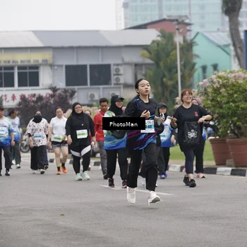 Runner Photo 7275449