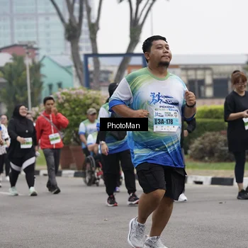 Runner Photo 7275504