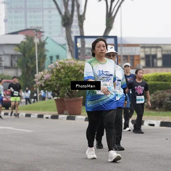 Runner Photo 7275596