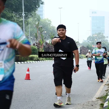 Runner Photo 7275703