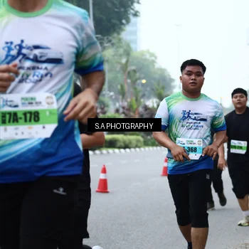 Runner Photo 7275799