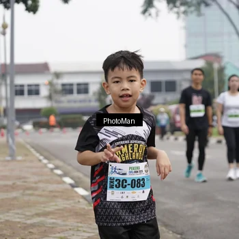 Runner Photo 7275823