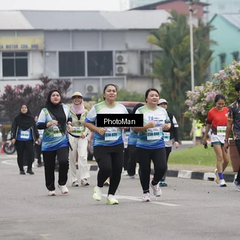 Runner Photo 7275883