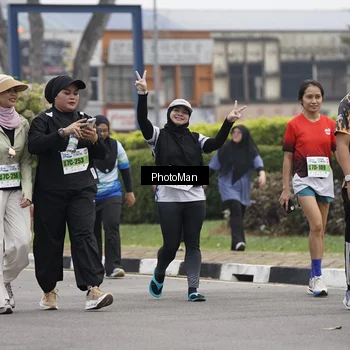 Runner Photo 7275909