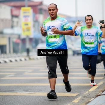 Runner Photo 7276039