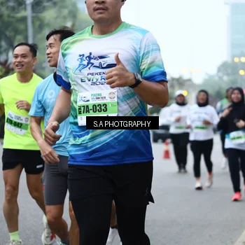 Runner Photo 7276468
