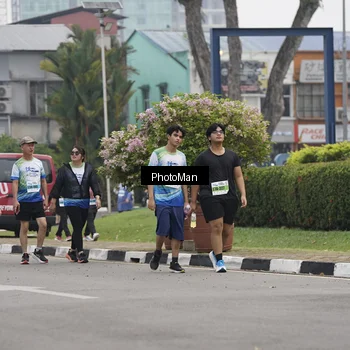 Runner Photo 7276594