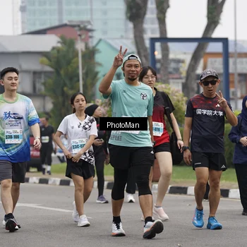 Runner Photo 7276629