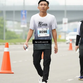 Runner Photo 7276754