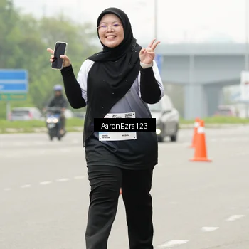 Runner Photo 7276758