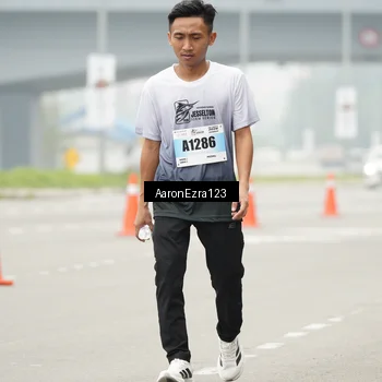 Runner Photo 7276761