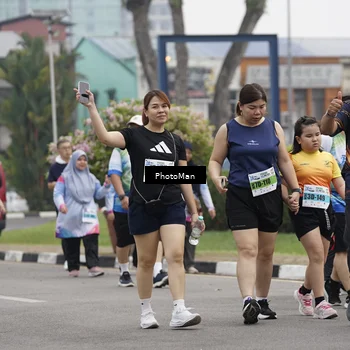 Runner Photo 7276856