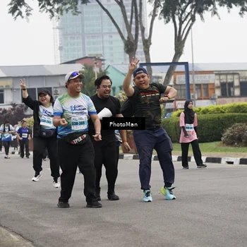 Runner Photo 7276917
