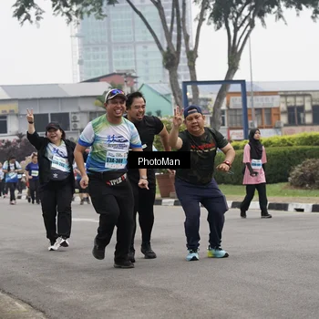 Runner Photo 7276933