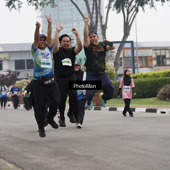 Runner Photo 7276940