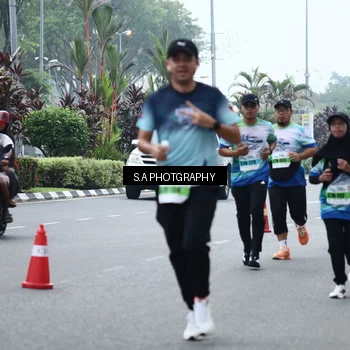 Runner Photo 7277004