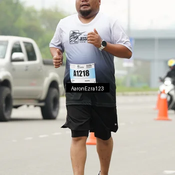 Runner Photo 7277066