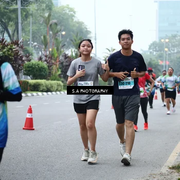 Runner Photo 7277100