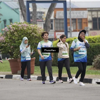Runner Photo 7277102