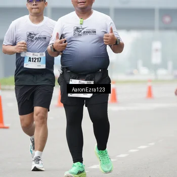 Runner Photo 7277115
