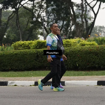 Runner Photo 7277398
