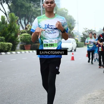 Runner Photo 7277401