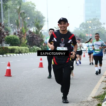 Runner Photo 7277448