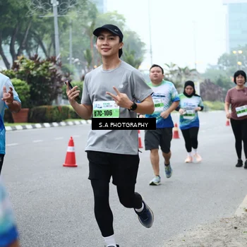 Runner Photo 7277671