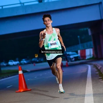 Runner Photo 7277823