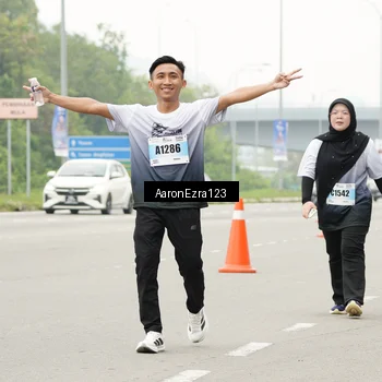 Runner Photo 7278551