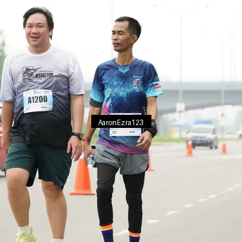 Runner Photo 7278906