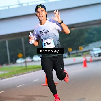 Runner Photo 7279003