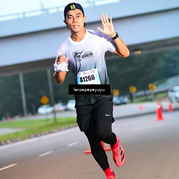 Runner Photo 7279023