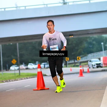 Runner Photo 7279035