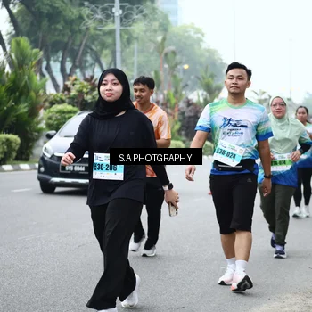Runner Photo 7279044